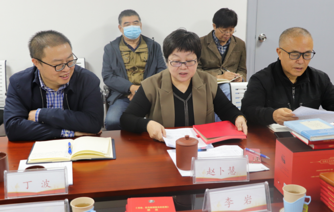 中国出版集团有限公司总经理李岩及党小组成员赴研究出版社工作调研