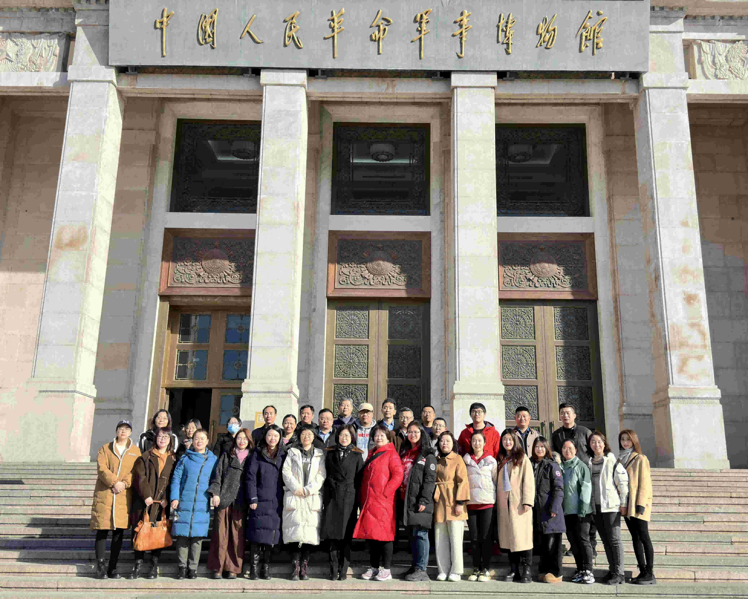 别样国际“三八”妇女节，军事博物馆里感受大国利器的震撼 ——研究出版社组织员工参观中国人民革命军事博物馆